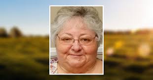 Beverly Hammond's Instagram, Twitter & Facebook