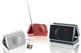Cliquez sur utiliser l'application écouter le meilleur des 70's 80's. Amazon Com Geneva Sound System Model Xs Travel Hifi System With Fm Clock Radio Bluetooth Leather Case White Home Audio Theater