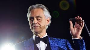 The couple married precisely two years after their daughter's birth on march 21, 2014, at the sanctuary of montenero in livorno, italy. Wie Andrea Bocelli Ein Nettovermogen Von 100 Millionen Us Dollar Erreichte The Money C No 1 Official Money Networth Source