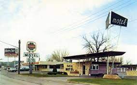 Sterling Motel And Happy Chef Restaurant Winona Minnesota 1960s Www Visitwinona Com Winona Minnesota Winona Winona Mn