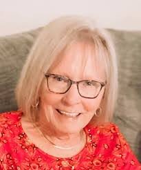 Lois Collins's Instagram, Twitter & Facebook