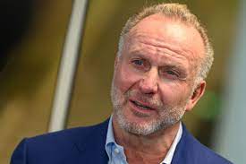Der import einer firma aus der steiermark. Was Zur Holle Bayern Boss Rummenigge Sorgt Mit Bizarrer Maske Fur Verwirrung Tag24