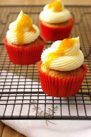 Cupcakes Abricot Et Glacage Philadelphia I Love Cakes Recettes De Patisserie Dessert Cupcakes