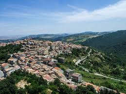 Tutte le informazioni utili sul comune di pietragalla sono disponibili sul sito corriere.it: Pietragalla Wikidata