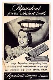 Mari Bernostalgia Lihatlah Iklan Iklan Tempo Doeloe Yang Benar Benar Unik Ini Periklanan Nostalgia Sejarah