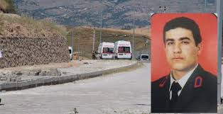 Batman kozluk ile ilgili 1 haber listeleniyor. Batman Kozluk Taki Saldirida Yaralanan Uzman Cavus Cavus Ali Gulnar Sehit Oldu Son Dakika Haber