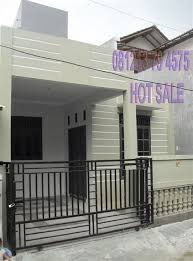 Sekalipun desain rumahnya sederhana, namun rumah di kampung mempunyai daya tarik tersendiri. Desain Rumah Minimalis Pintu Samping Supplier Bata Ekspos