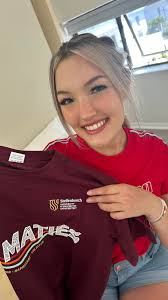 Natasha Laird 的个人主页