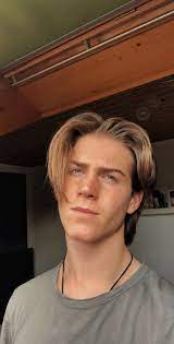 Long Hair Men Growing Long Hair Men Growing Hair Men Long Hair Styles Men