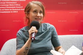 Natürlich liest sich das auch pathetisch, aber sie hat ja recht. Margarete Stokowski 22 Metropolico
