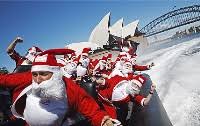 Whilst the majority of the world experiences cold wintery conditions, christmas in australia is quite different. Christmas In July In Sydney And The Blue Mountains