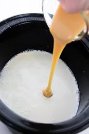 Made from skimmed cow's milk with added ingredients, tina® evaporated filled milk is perfect for creating creamy meals and treats. Crockpot White Peppermint Hot Cocoa My Heavenly Recipes