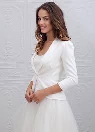 Bridal Blazer You May Be Thinking That S Too Corporate For A Wedding But Here S Proof That It S Bridal Coat Wedding Dress Accessories French Wedding Dress