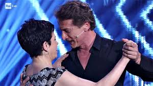 He has been married to daniela spada since 1991. Cesare Bocci Vince Ballando Con Le Stelle 2018 E Fa Commuovere Tutti Danzando Con La Compagna Gossip It