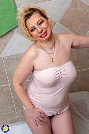 Maturenl Maturenl Model Terrific Shower Pissy Free PornPics SexPhotos  xXxImages HD Gallery!