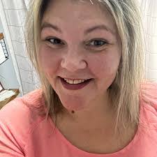 Leanna Harden's Instagram, Twitter & Facebook