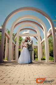 Wedding At Highland Park Lilac Arches County Park Highland Park Park