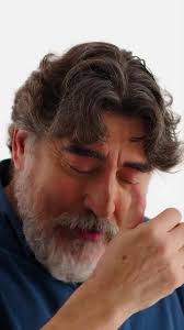 Alfred Molina