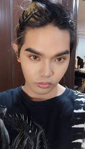 hourly pablo 🌭 (@hourlynasejun)