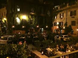 The Piazza Mercanti Foto Di La Taverna De Mercanti Roma Tripadvisor
