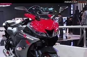 The cam that operates the throttle has also been altered for more linear response yamaha has unfortunately failed to add any power to the new model and the enthusiasts are sure to feel let down with the with the unchanged power and torque output. 2018 Yamaha R15 V3 Price Specifications Top Speed Mileage