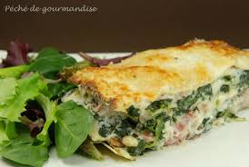 Ce Qui Est Bien Avec Les Lasagnes C Est Qu On Peut Varier Les Garnitures A L Envi Voici Une Nouvelle Versio Lasagnes Recette Lasagne Epinard Lasagnes Epinards