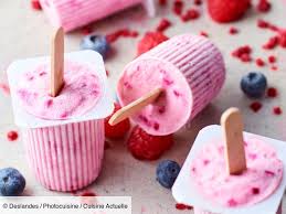 Glace De Petits Suisses Aux Fruits Rouges Recettes Recette En 2020 Petit Suisse Cuisine Actuelle Recette
