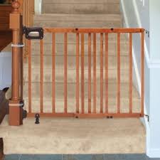 Purchasing a munchkin baby gate is another good choice to help ensure your little one's adventures around the home are safe, and it's easy to find a gate need a baby gate for the top of stairs and you only have one wall? Banister Gate Adapter