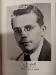 James Craft “Lefty” Akard Jr. (1917-2015)