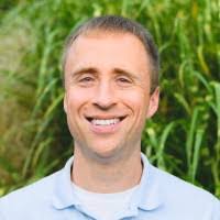 Dustin Amberg's Instagram, Twitter & Facebook