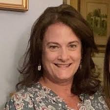 Had such a great time last night presenting to the students of Washington &  Jefferson's PRSSA club! My presentation was all about how networking is the  key to success. 🔑 We talked