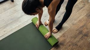 There are yoga mats that do strike a fair balance between supporting your joints and providing stability. What Kind Of Yoga Mat Do I Need Cheap Online