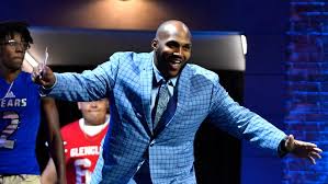 We love the 35th pick in this draft. the raiders have quality available if they select there, or if they trade down a bit. Nfl Draft Best Available Players For Day 3 Of 2019 Draft