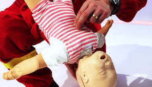 Dacă este vorba despre fractura oaselor coxale astfel se aplică primele măsuri de urgență pentru deșocare. Masuri De Prim Ajutor Pentru Bebelusi Manevra Heimlich