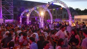 Photo Ateliers pour les familles le jour DJ set la nuit? En un an le ...