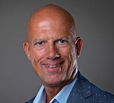 Cannavist Issue 10 B2B by vapouround-magazine