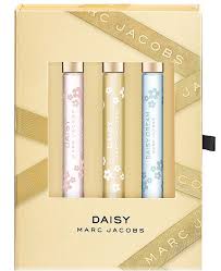 Shop macy's large variety of marc jacobs perfume gift sets. Marc Jacobs 3 Pc Daisy Rollerball Gift Set An 81 Value Reviews All Perfume Beauty Macy S