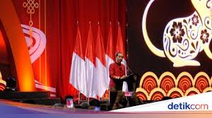 With laura basuki, dion wiyoko, jenny chang, lukman sardi. Jokowi Puji Atlet Keturunan Tionghoa Susi Susanti Jojo Lindswell Kwok