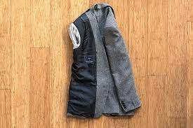 How To Fold A Blazer In A Suitcase Or Carry On Blazer Mens Suits Folding Clothes