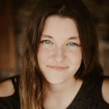 Daria Porter's Instagram, Twitter & Facebook