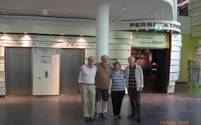 Aber es wird knapp, selbst im klimahaus bremerhaven, das seine ausstellungsbesucher strikt raum für raum tauchen die reisenden tiefer ab in fremde welten und vielfältige klimazonen. Teilsolar Exkursion Klimahaus Bremerhaven Okostadt E V Hannover