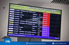 The larkin bus & taxi terminal complex is located in a town of larkin and it is about 4 kilometres away from the johor city center. Transnasional Business Club Johor Bahru Larkin Sentral To Kuala Lumpur Terminal Bersepadu Selatan Tbs By Last Bus At 1 00am Railtravel Station