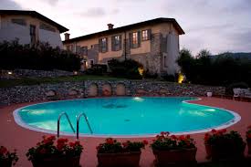The venue is situated 4 km from iseo city centre and 35 km from orio al serio airport. Hotel Relais Mirabella Visit Lake Iseo Portale Ufficiale Turismo Lago D Iseo