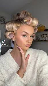 Christina Dimas's Instagram, Twitter & Facebook