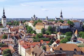 A ticket bought online gives a 15% discount compared to a ticket bought from the customer service representative on the train. Tipps Fur Tallinn Altstadt Trifft Kreativszene In Estlands Hauptstadt
