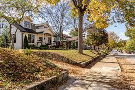 7 Neighborhood Factors That Impact Home Values - Homes.com