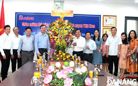 Bùi tiến dũng chia sẻ: Bao Ä'a Náºµng Ä'iá»‡n Tá»­