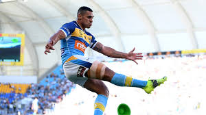 Jamie soward, jonathan thurston and hazem el masri.could. Nrl 2021 Titans Fogarty Kicking Goals In 2021 Titans
