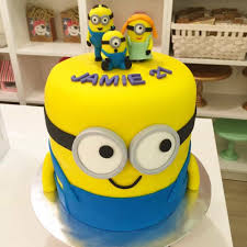 Go to hypefoodie.com to find out how to make this. 24 Minion Cake Designs You Can Order Right Now Recommend My