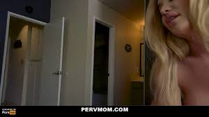 Savannah Bond Walking Ass Porn Gif | Pornhub.com